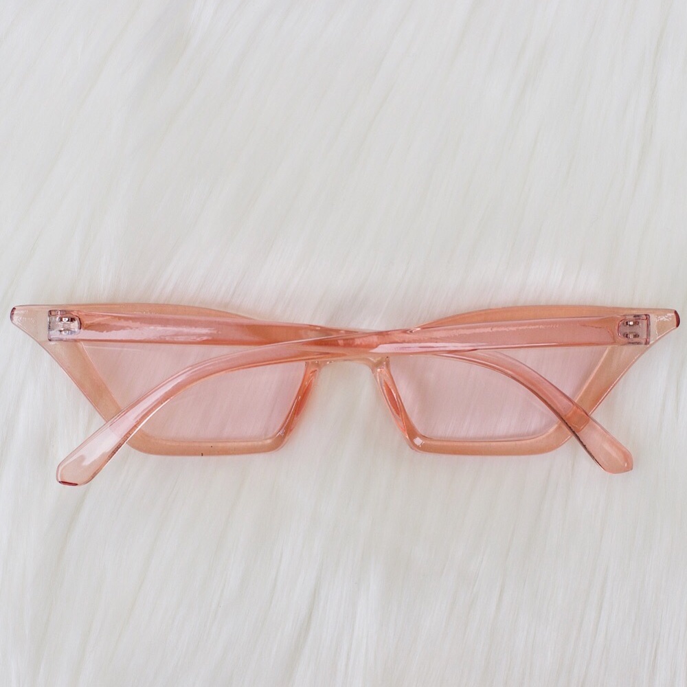 5/$25♥️ Cat eye pink/nude Clear Lucite glasses - Picture 5 of 8
